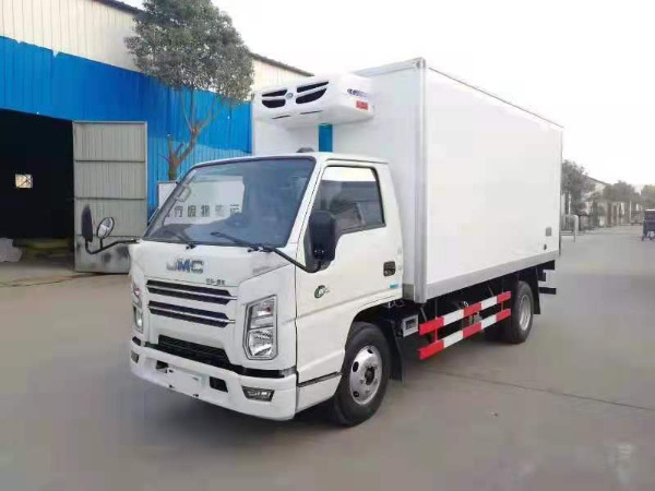 江鈴凱運(yùn)國(guó)六4.2米冷藏車(chē)