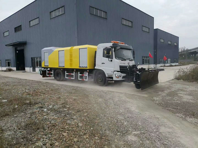 多功能除雪除冰車 除冰車 壓實雪除冰車