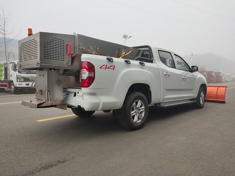 皮卡多功能融雪除雪車